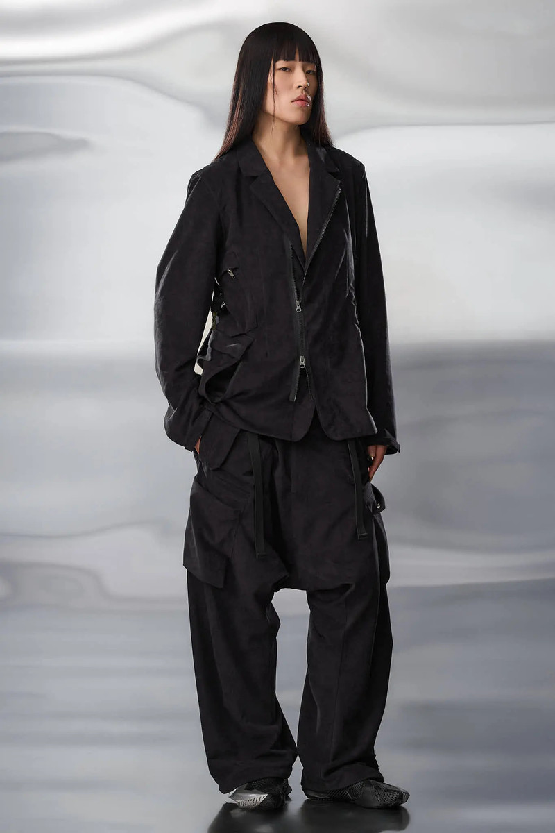 J29-TO Scrim Laced Ultra-Microfiber Blazer Black 33
