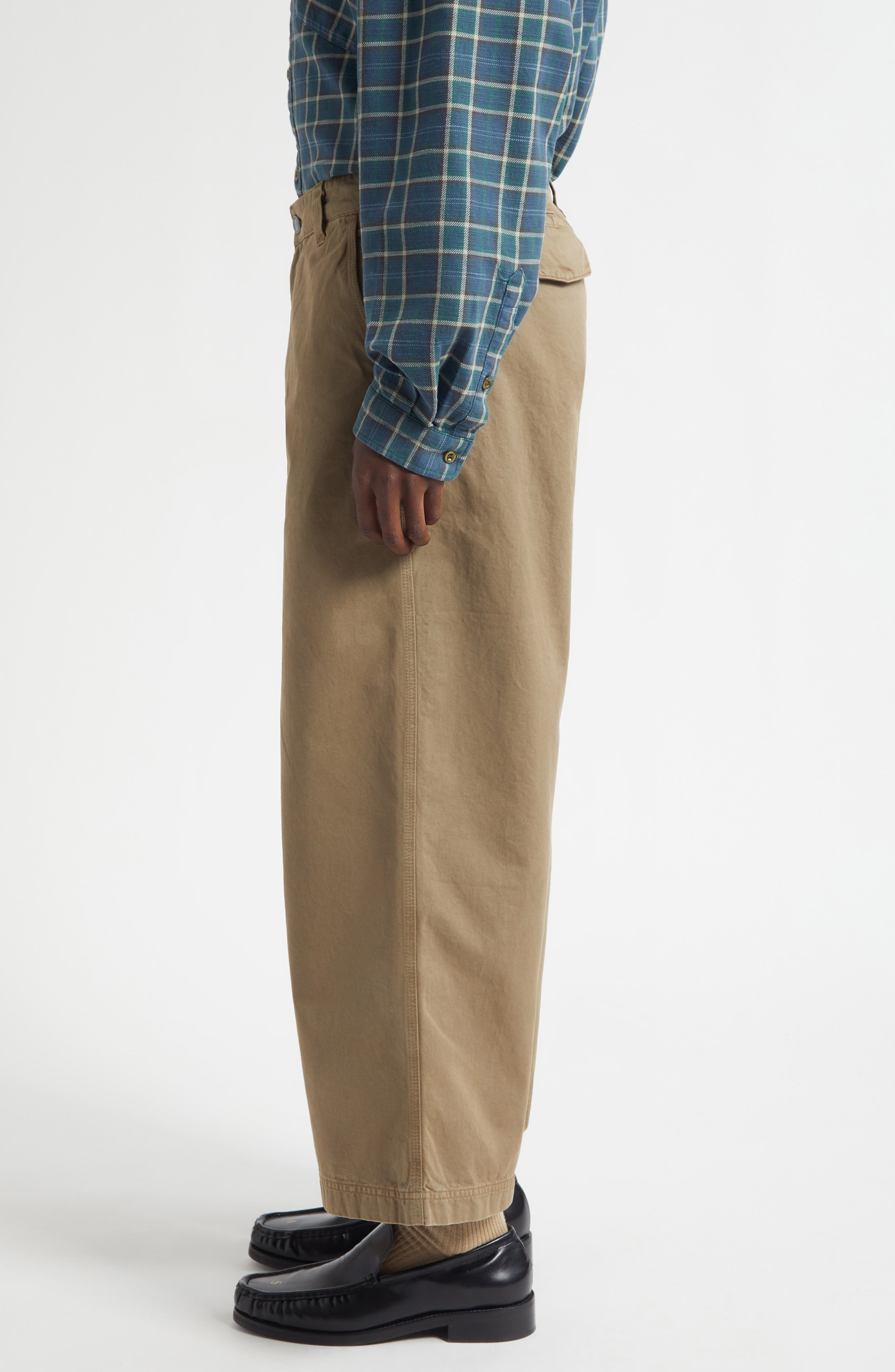 ERL Gender Inclusive Crop Chinos in Taupe at Nordstrom - 4