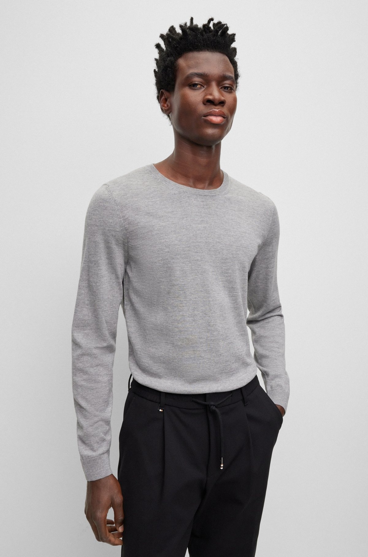 REGULAR-FIT SWEATER IN MERINO WOOL WITH CREW NECKLINE - 2