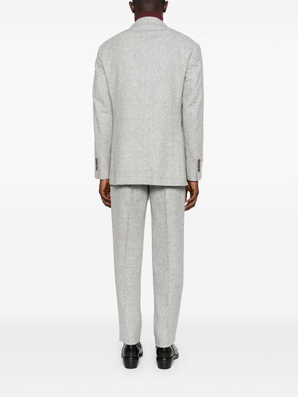 Wool and silk double-breasted suit - 3
