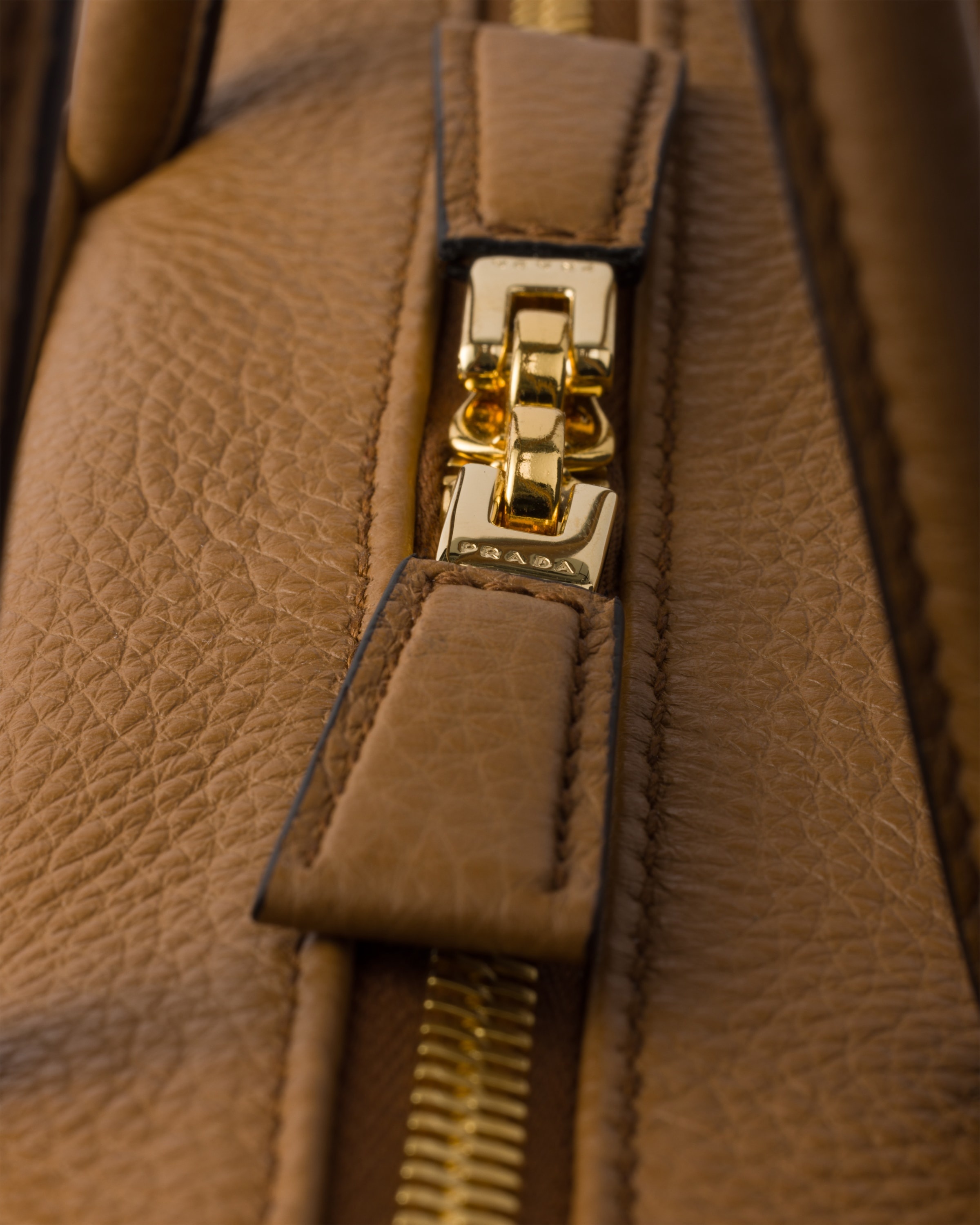 Medium leather top-handle bag - 5