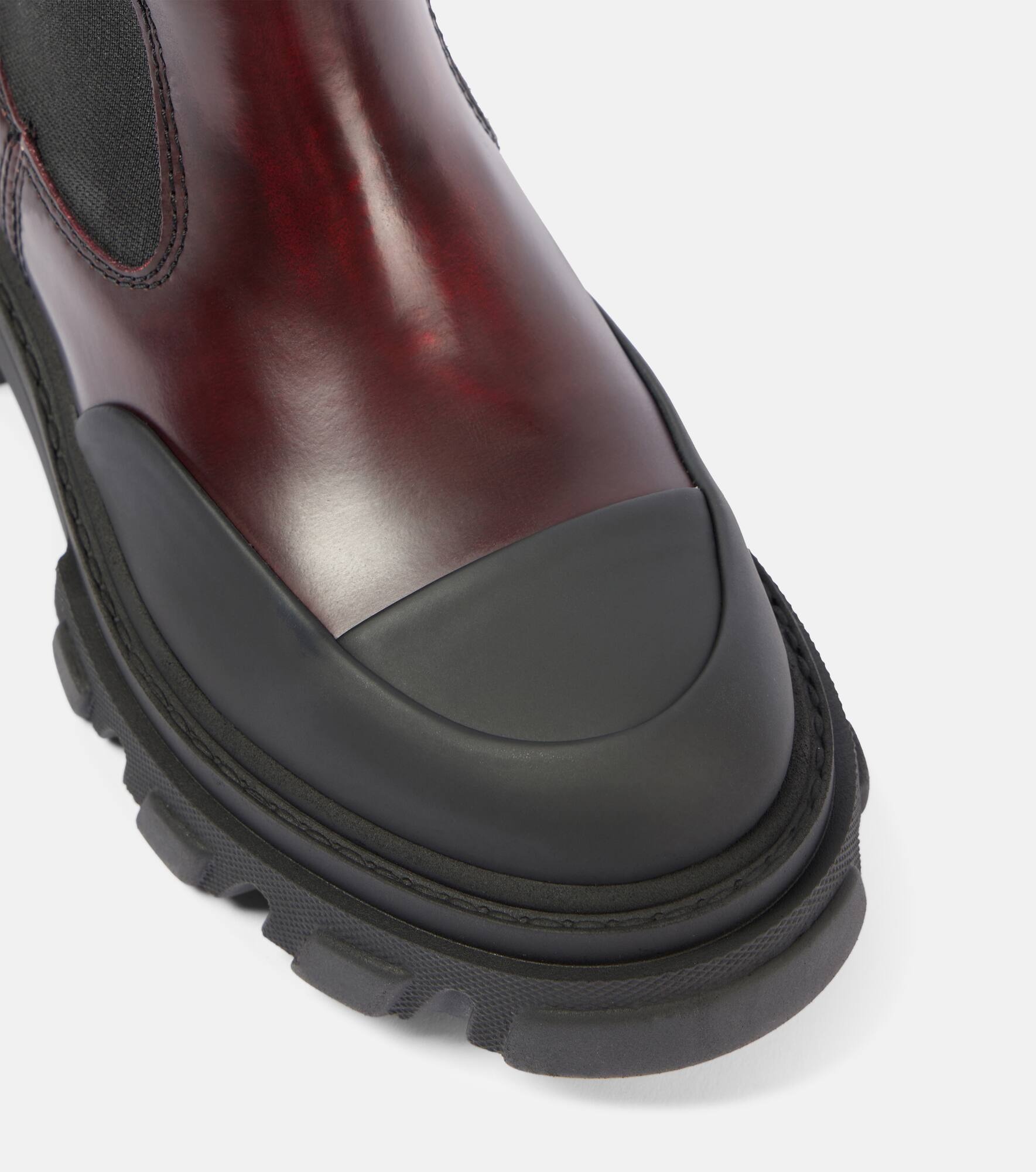 Leather Chelsea boots - 5
