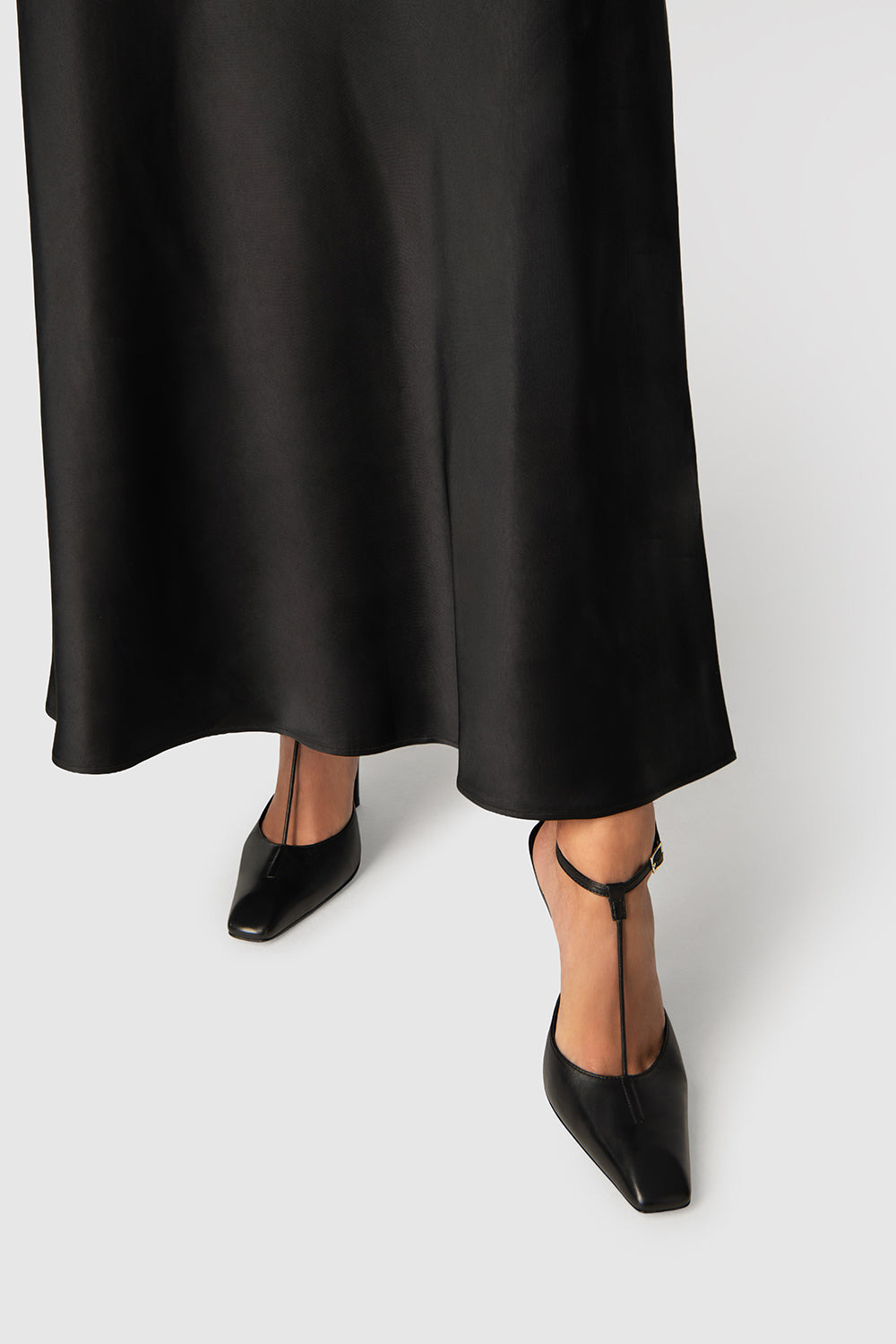 Tara Black Lamb Nappa Leather Pump - 6