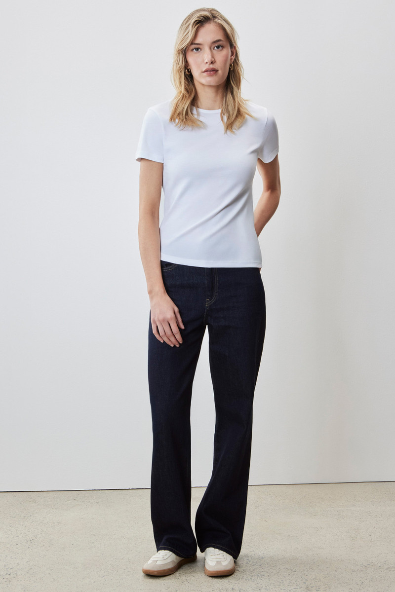 ROBERT BARAKETT The Barakett Women's Tee outlook
