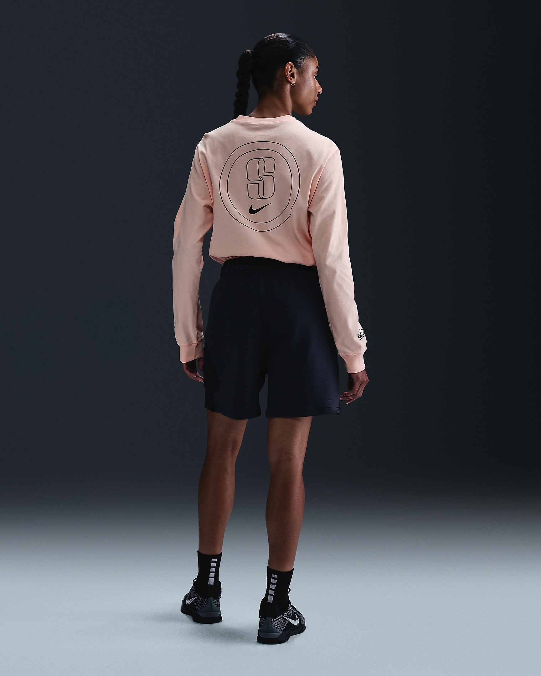 Nike Sabrina Women's Long-Sleeve Basketball T-Shirt | REVERSIBLE