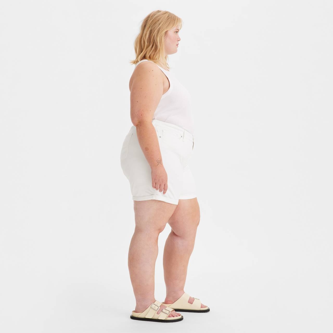 MID LENGTH WOMEN'S SHORTS (PLUS SIZE) - 4