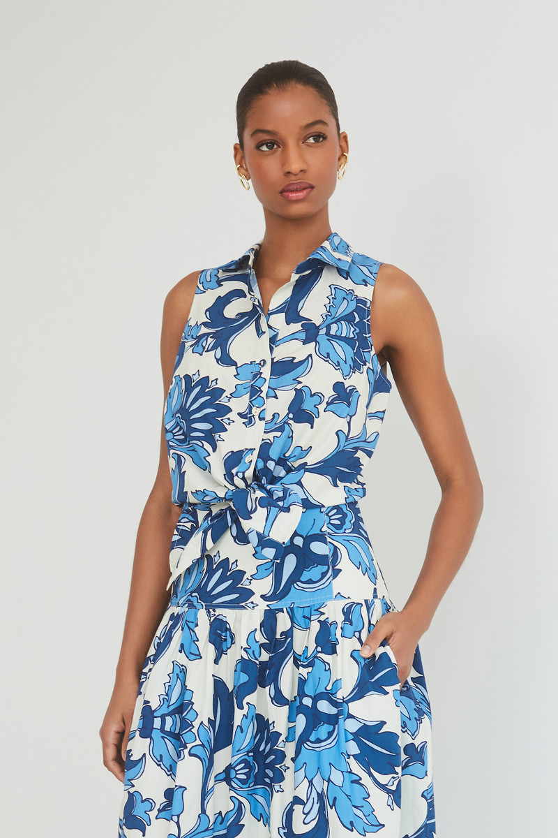 Cara Cara Highland Top
A Twist on the Classic Button-Down outlook