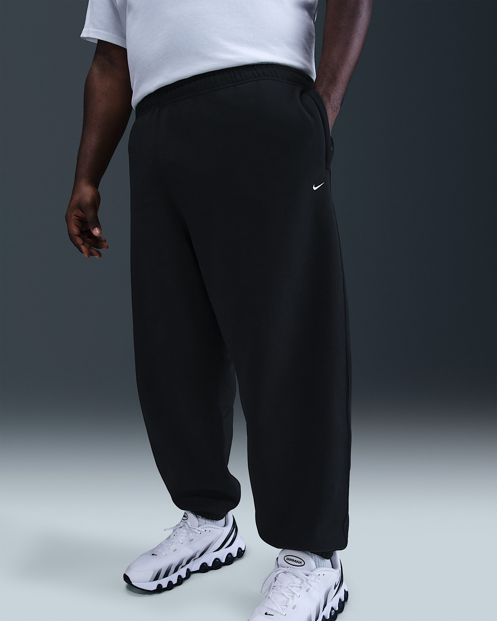 Nike Solo Swoosh Men's Cuffed Fleece Pants - 7