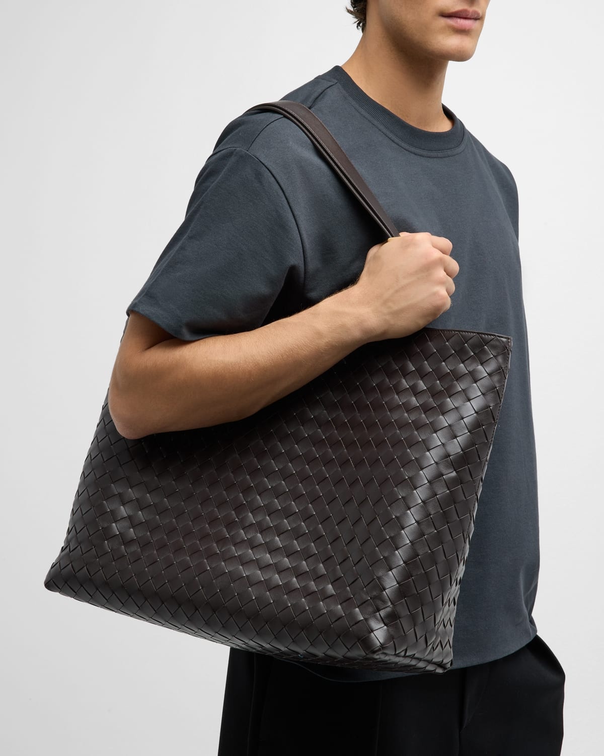 Men's Large Intrecciato Leather Tote Bag - 4