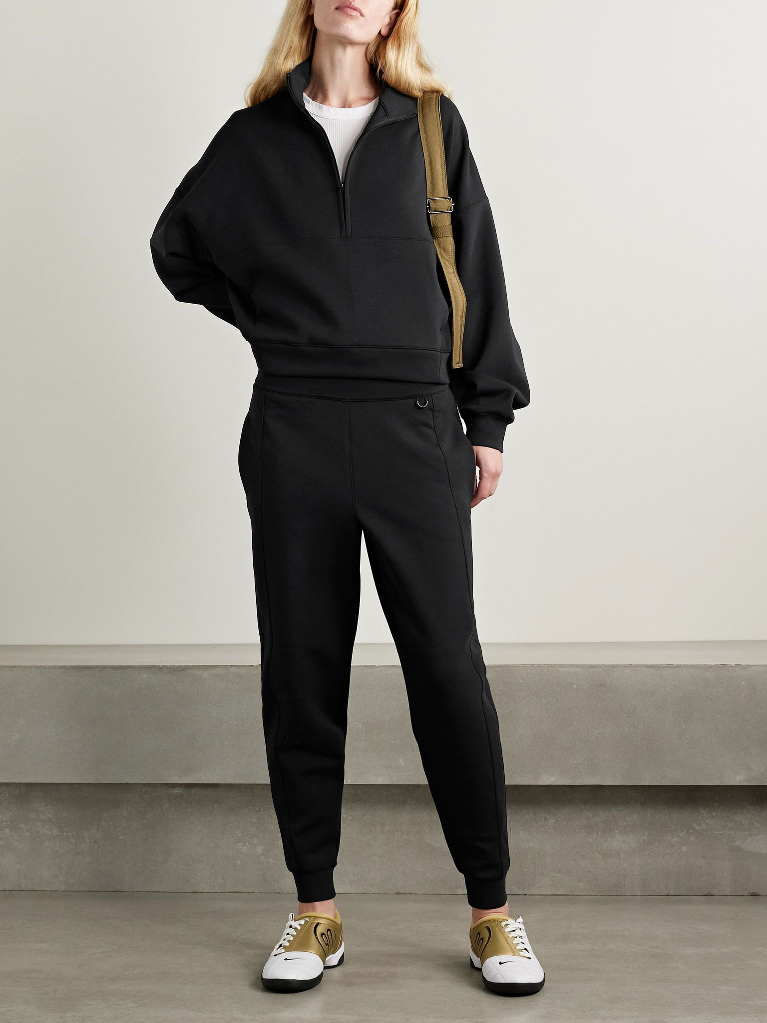 24.7 ImpossiblySoft Dri-FIT track pants Black - 2