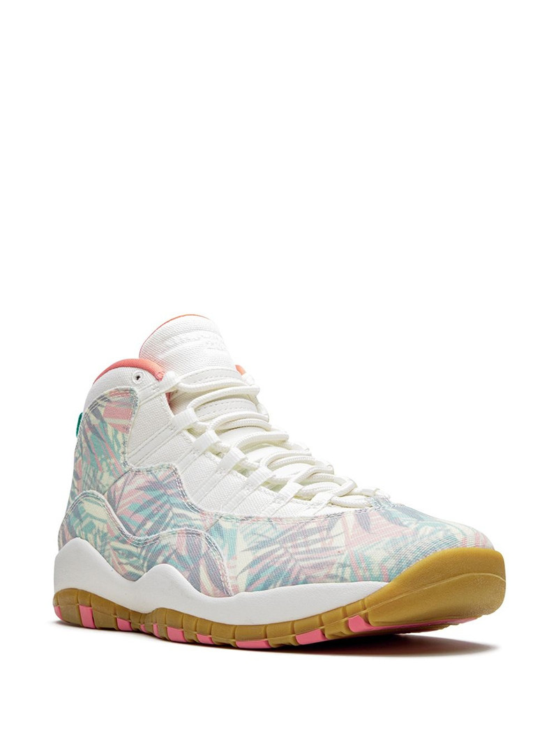 Jordan Air Jordan 10 Retro "Super Bowl LIV" sneakers outlook