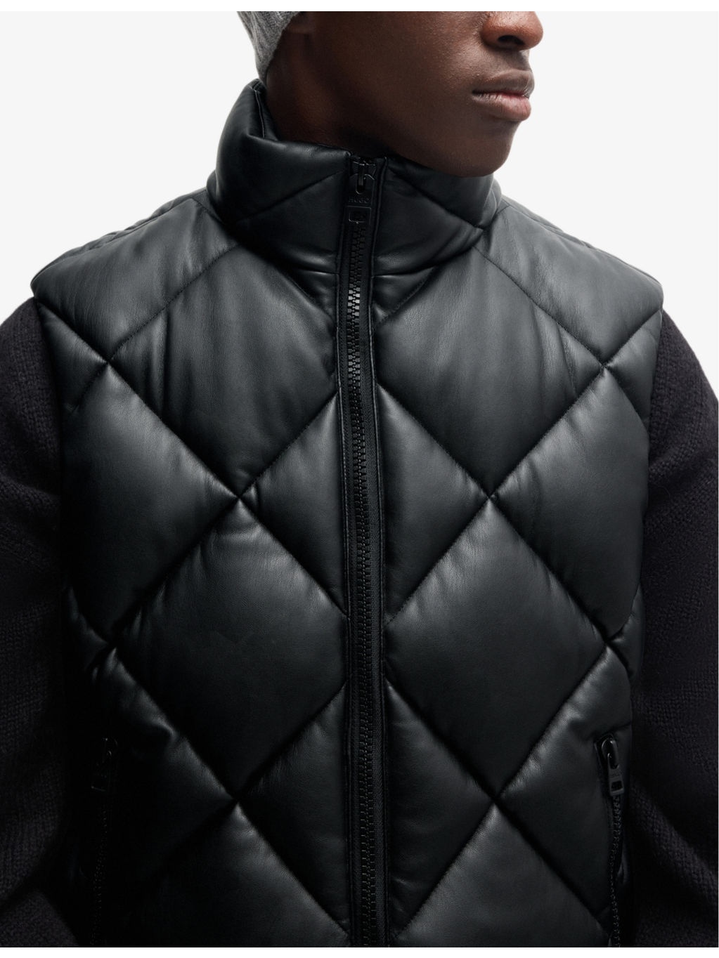 Funnel-neck quilted regular-fit shell gilet - 6