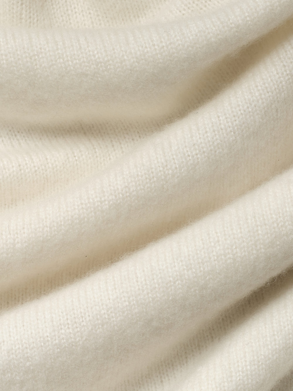 Lightweight Cashmere Silk Sweater in Vanilla - 4