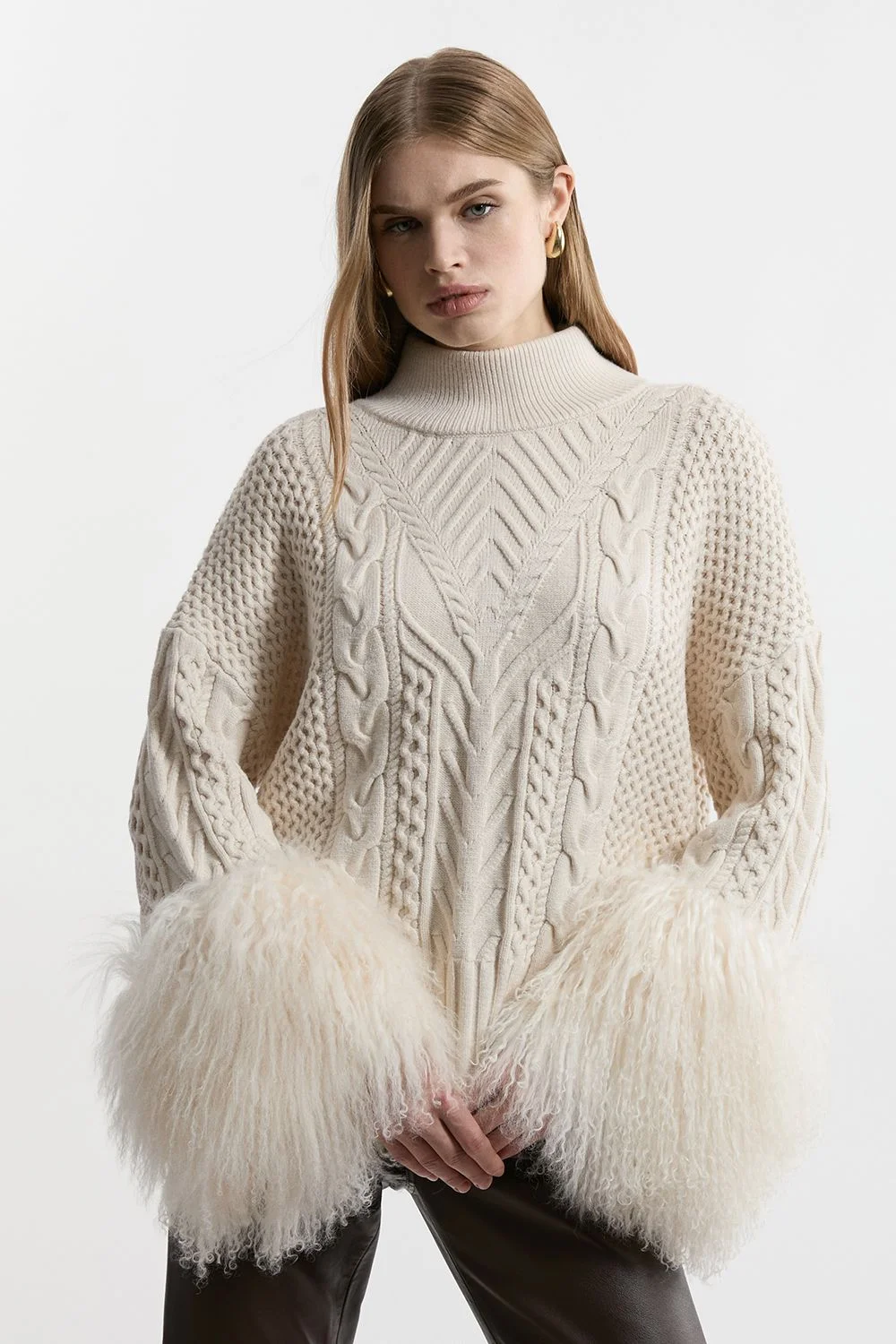 Cable Knit Viscose Blend Shearling Cuff Jumper - 1