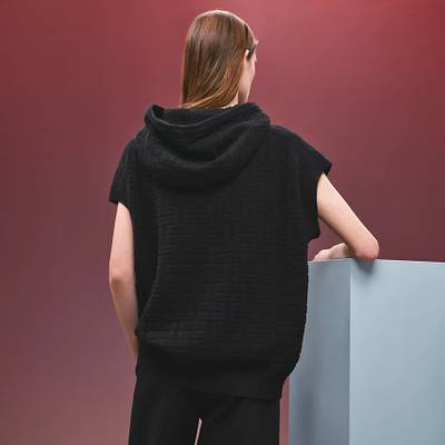 Hermès Sleeveless sweater outlook