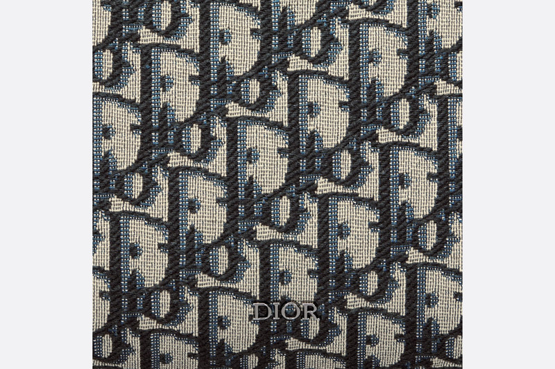 Safari North-South Tote Bag 8