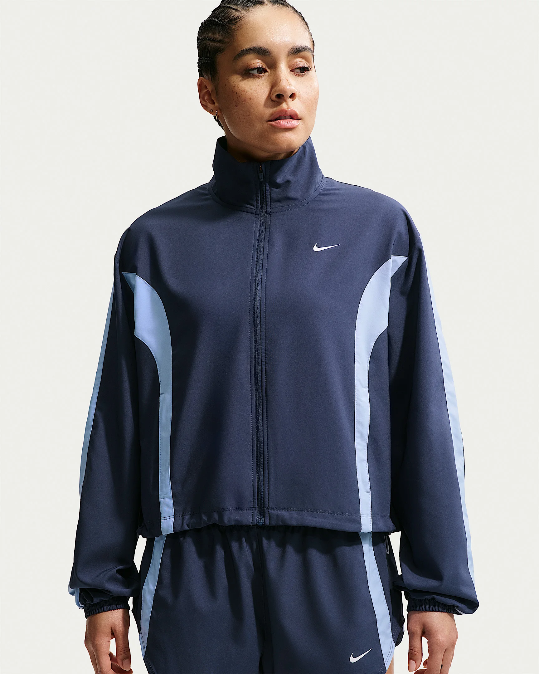 Nike One Women's Woven Jacket - 1