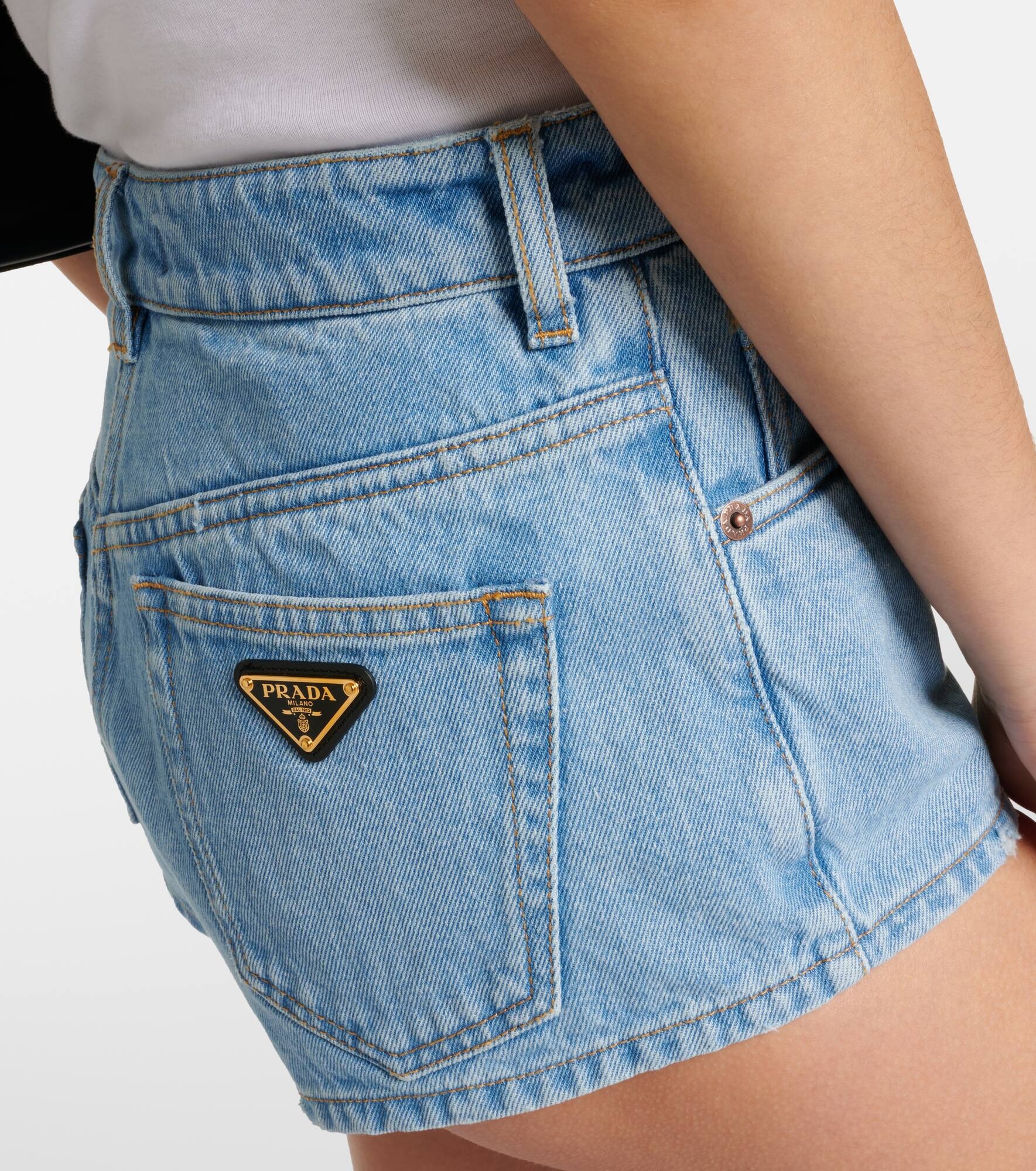High-rise denim shorts - 5