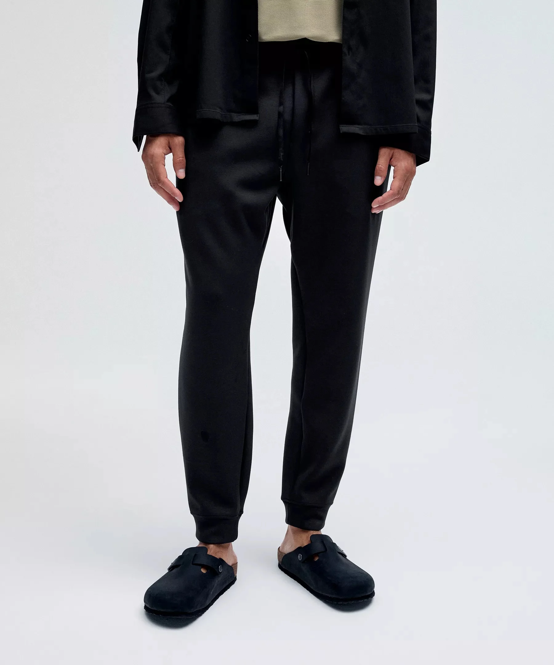 Smooth Spacer Jogger *Shorter - 1