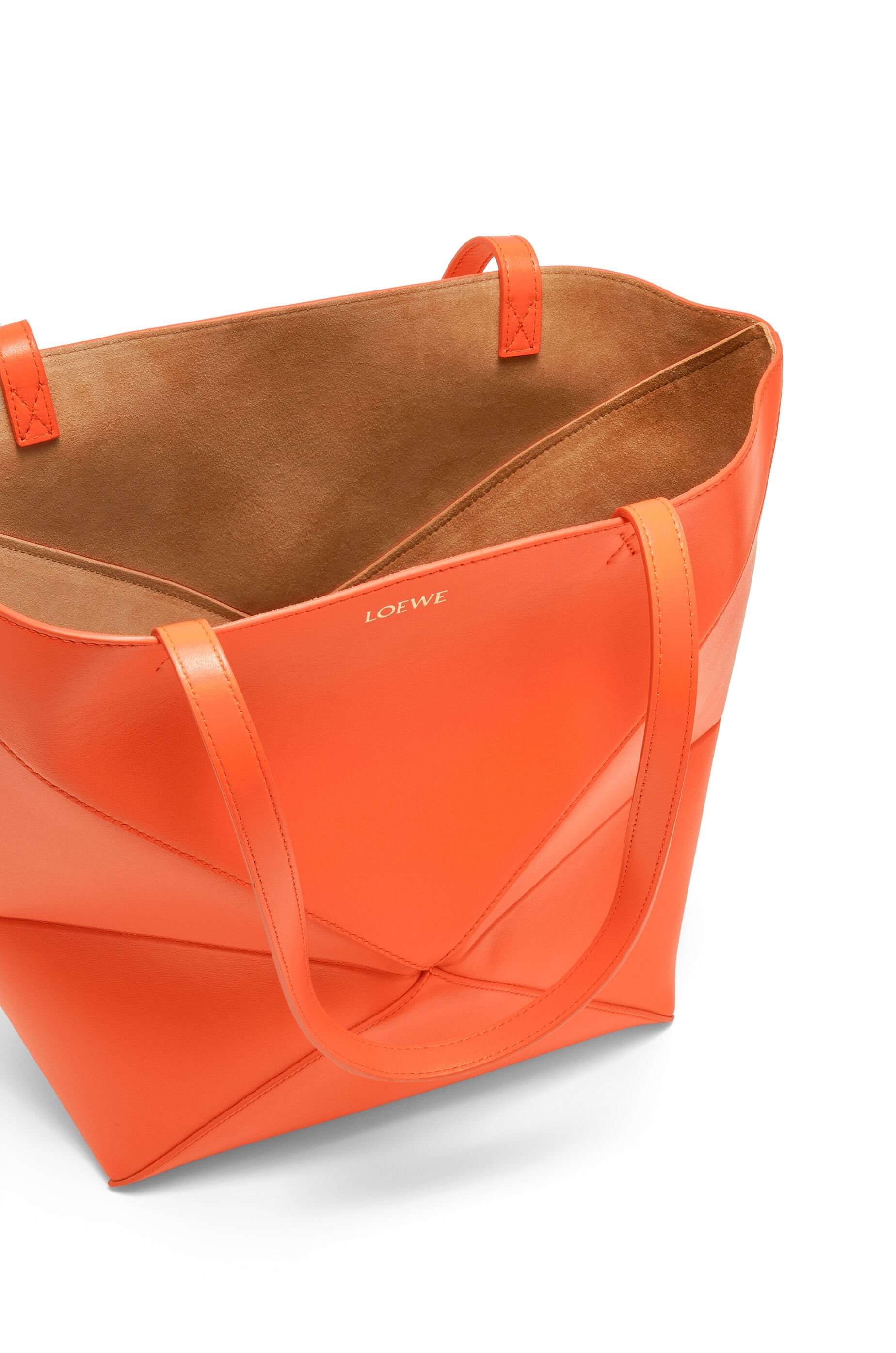 Puzzle Fold Tote in shiny calfskin - 8