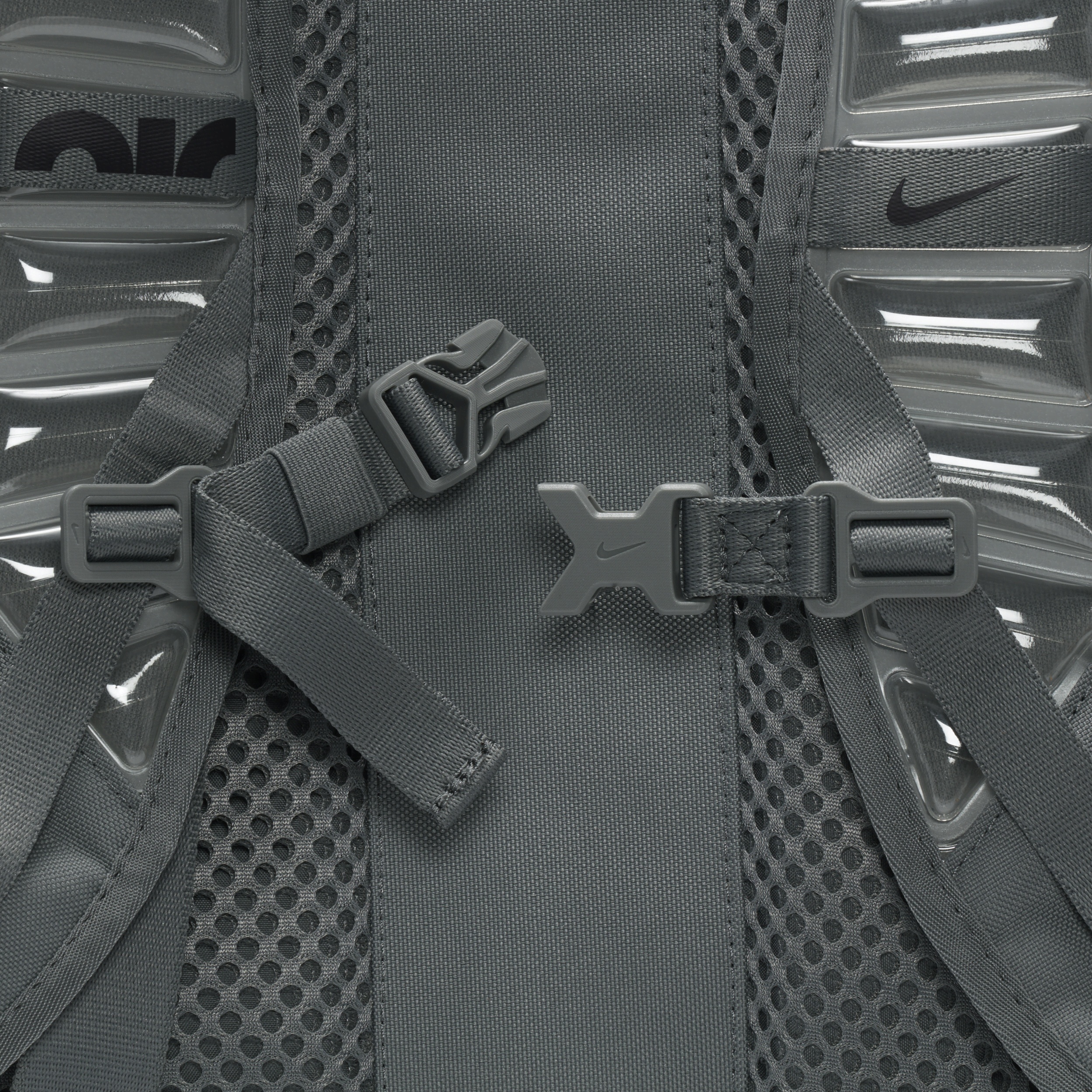 Nike Men's Utility Elite Backpack (32L) - 11