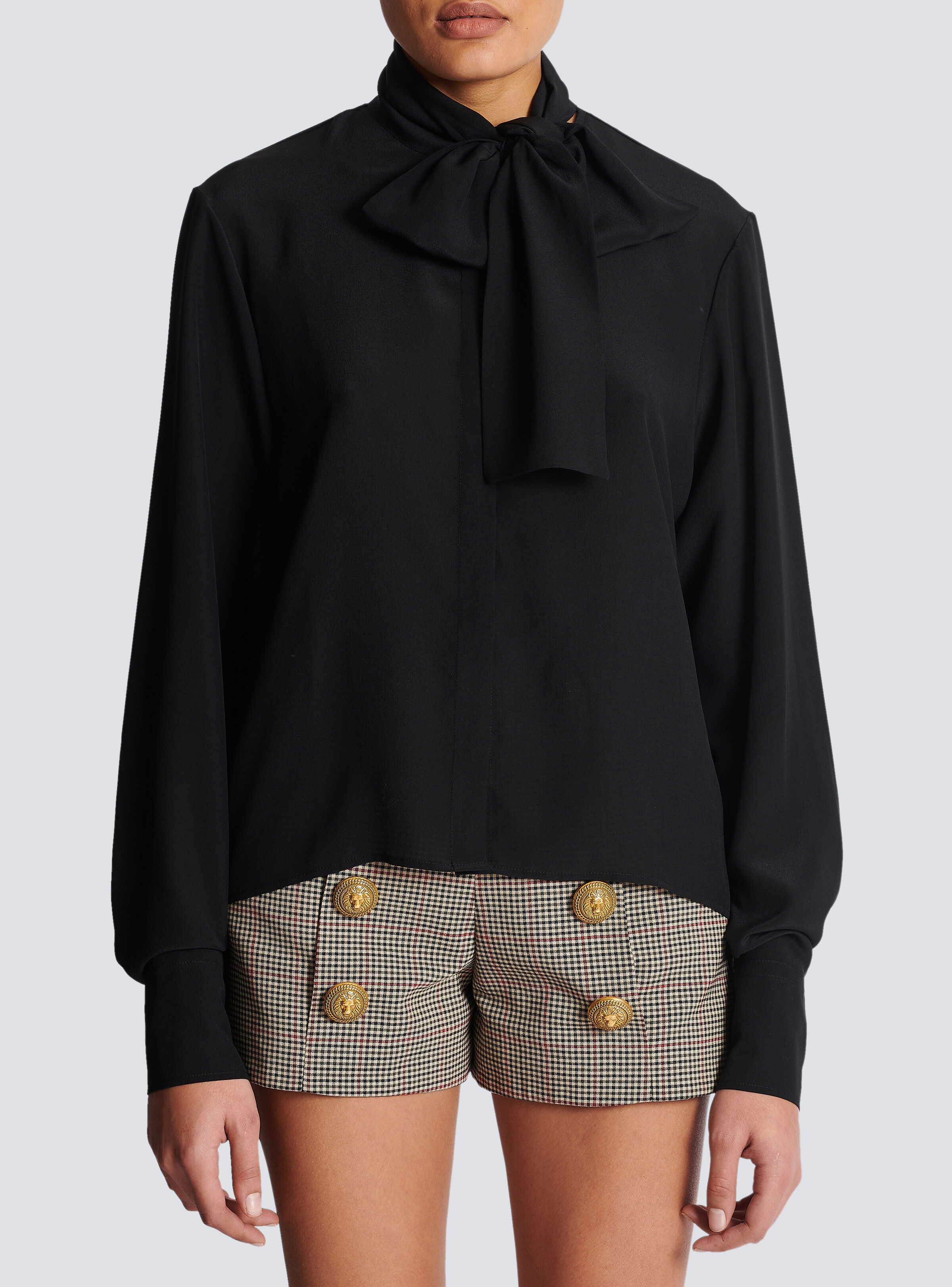 Crepe shirt with bow collar - 5