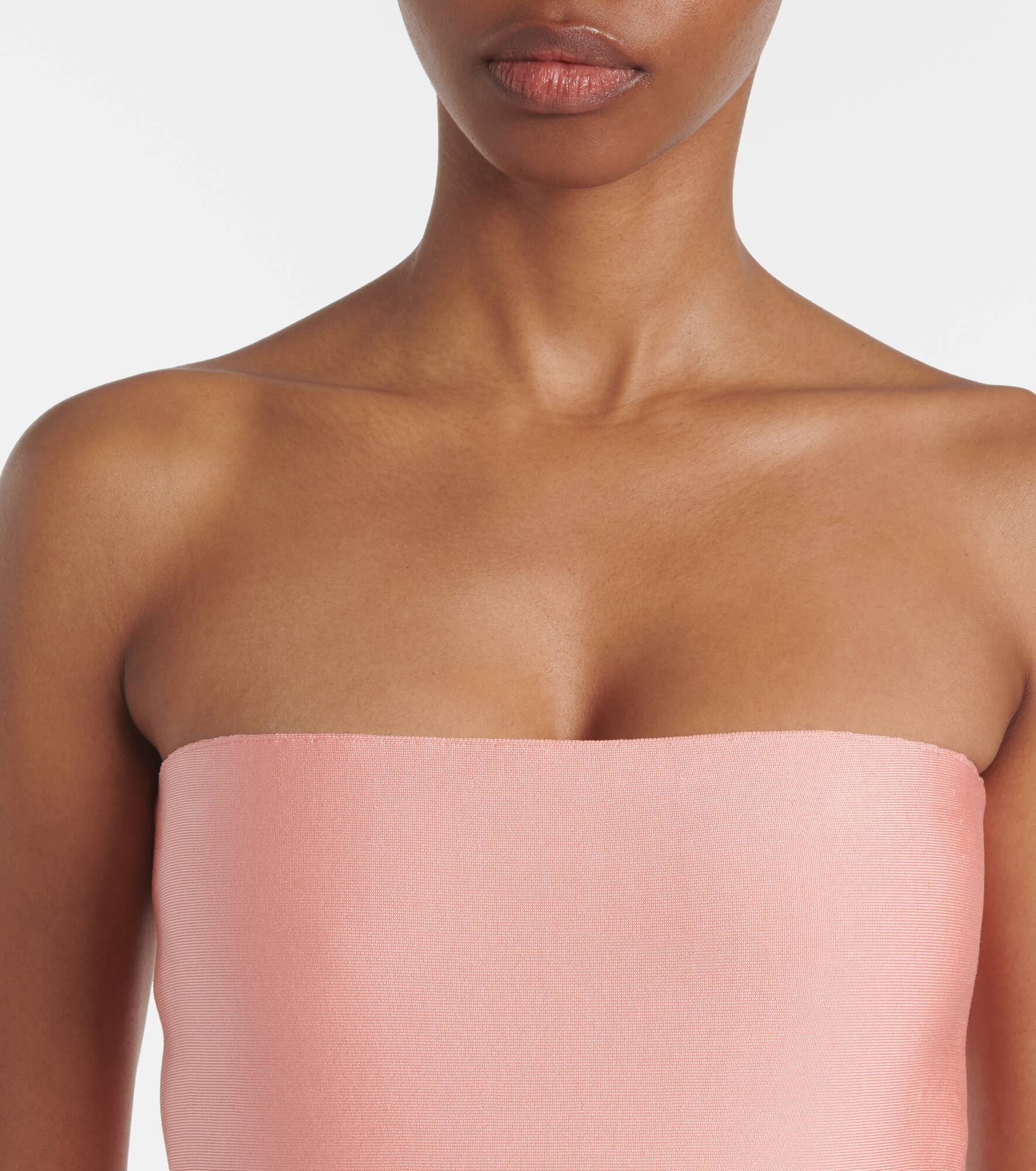 Pleated strapless gown - 4