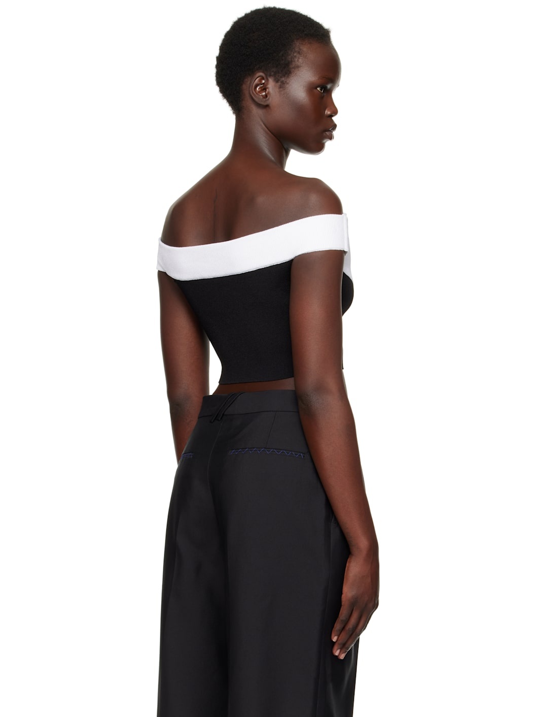 Black & White Two-Tone Knit Cropped Top - 3