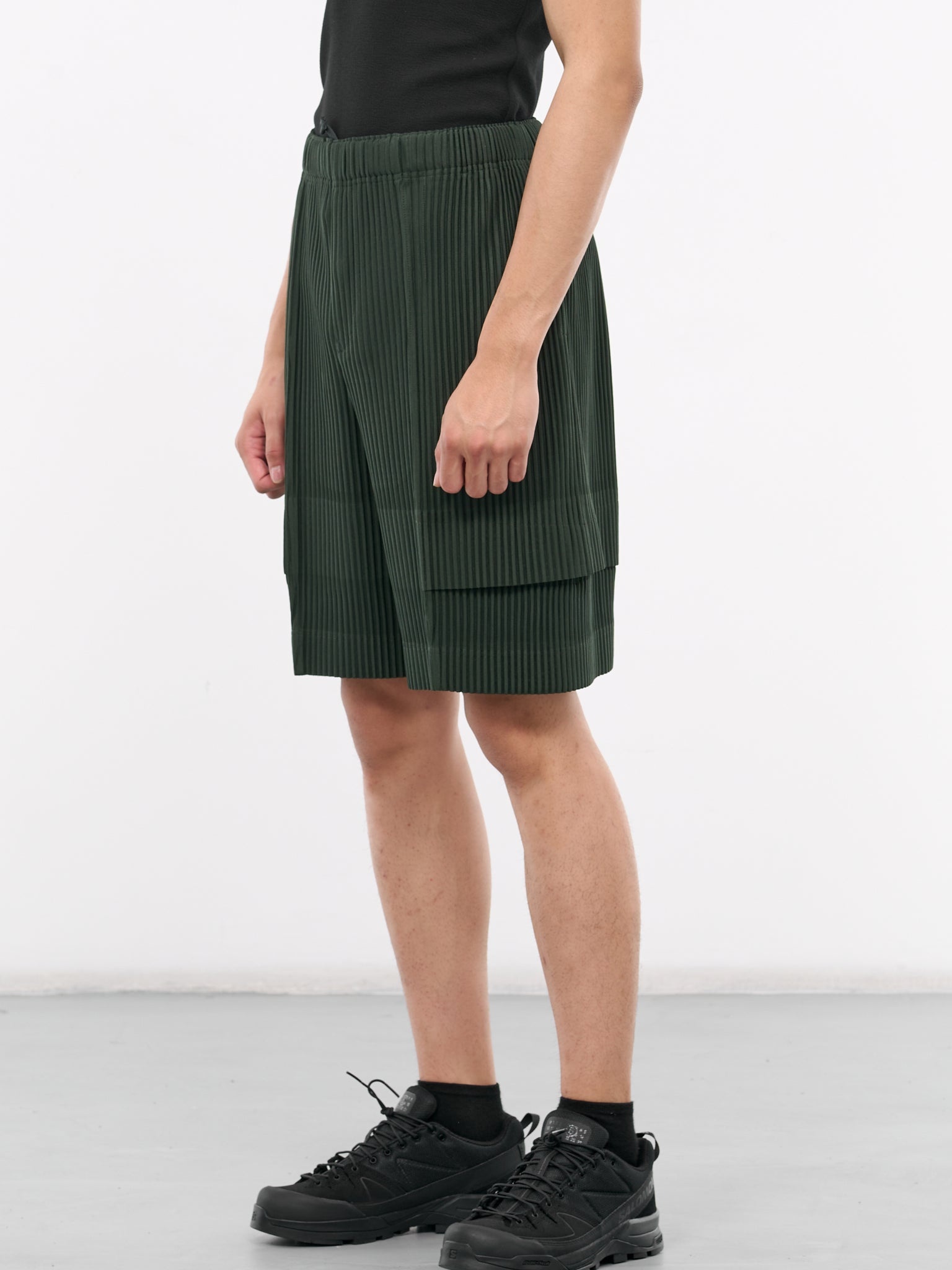 Cargo Pleated Shorts - 2