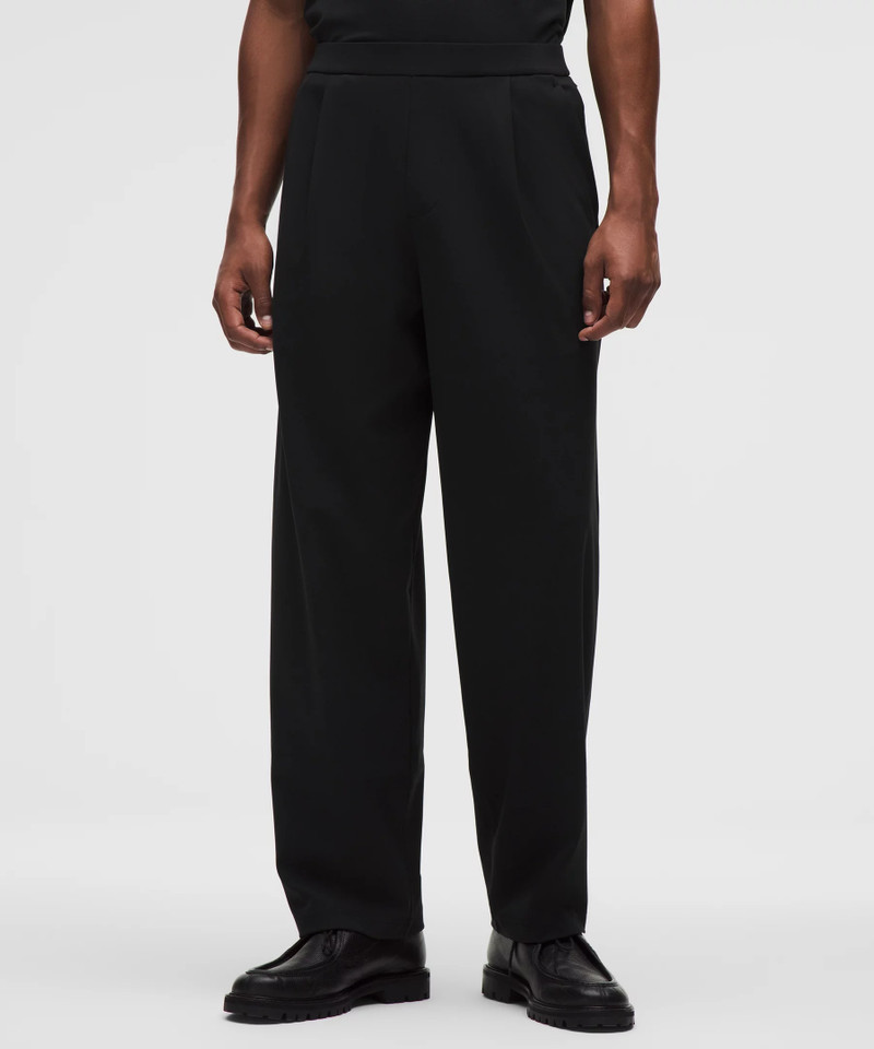 lululemon Men's Daydrift Relaxed-Fit Pleated Trouser *Tall outlook