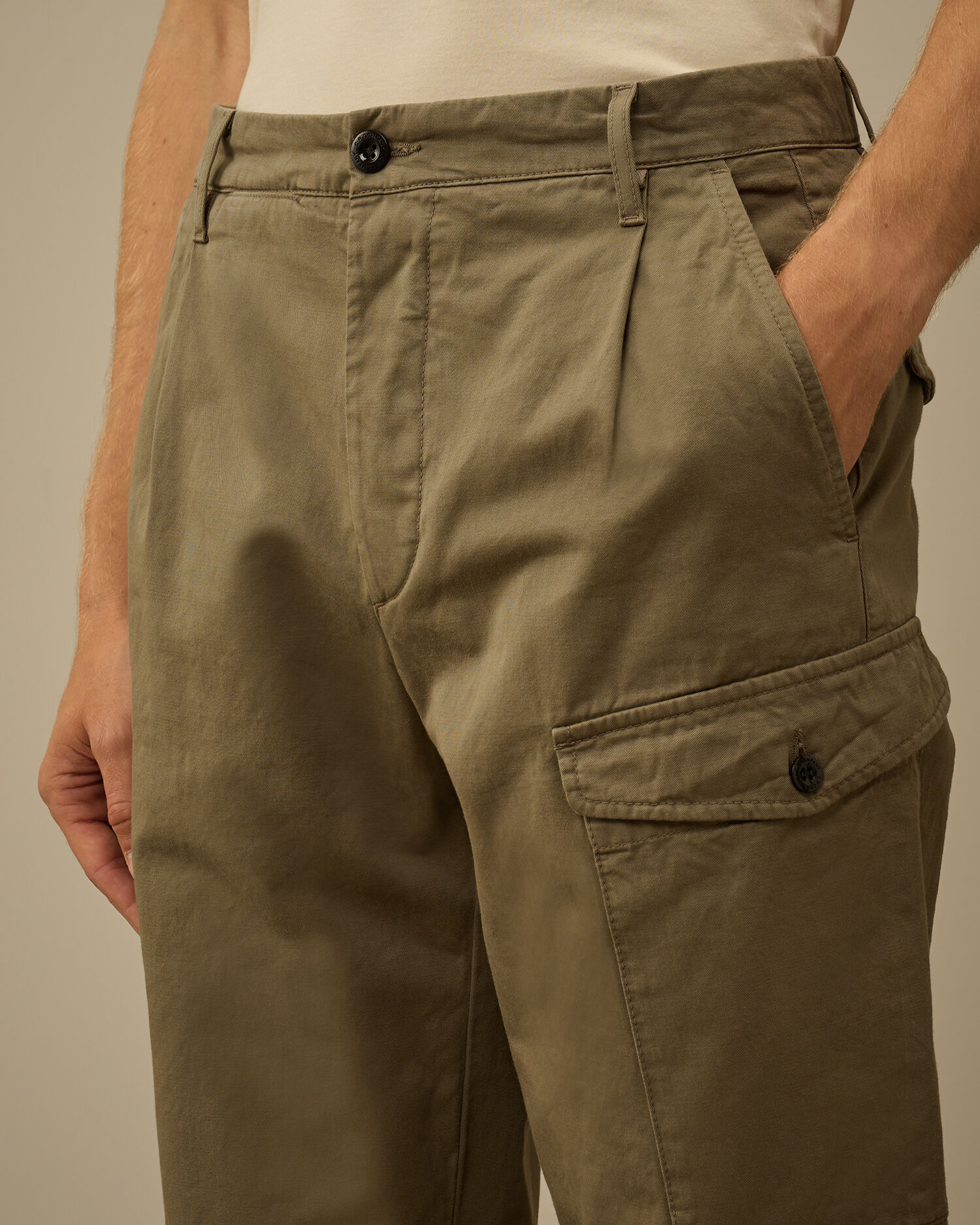 Cotton Gabardine Loose Cargo Pants - 5
