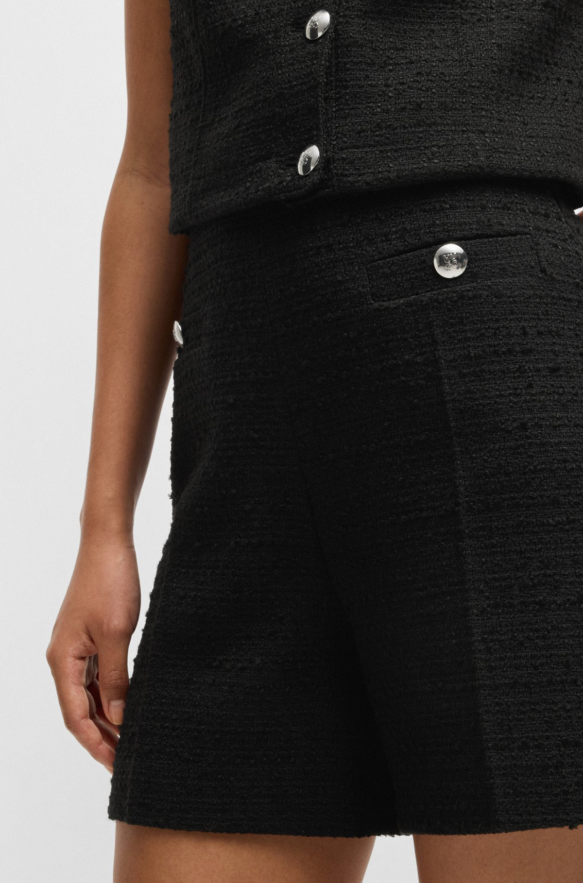 BOUCLÉ SHORTS WITH STACKED-LOGO BUTTONS - 5