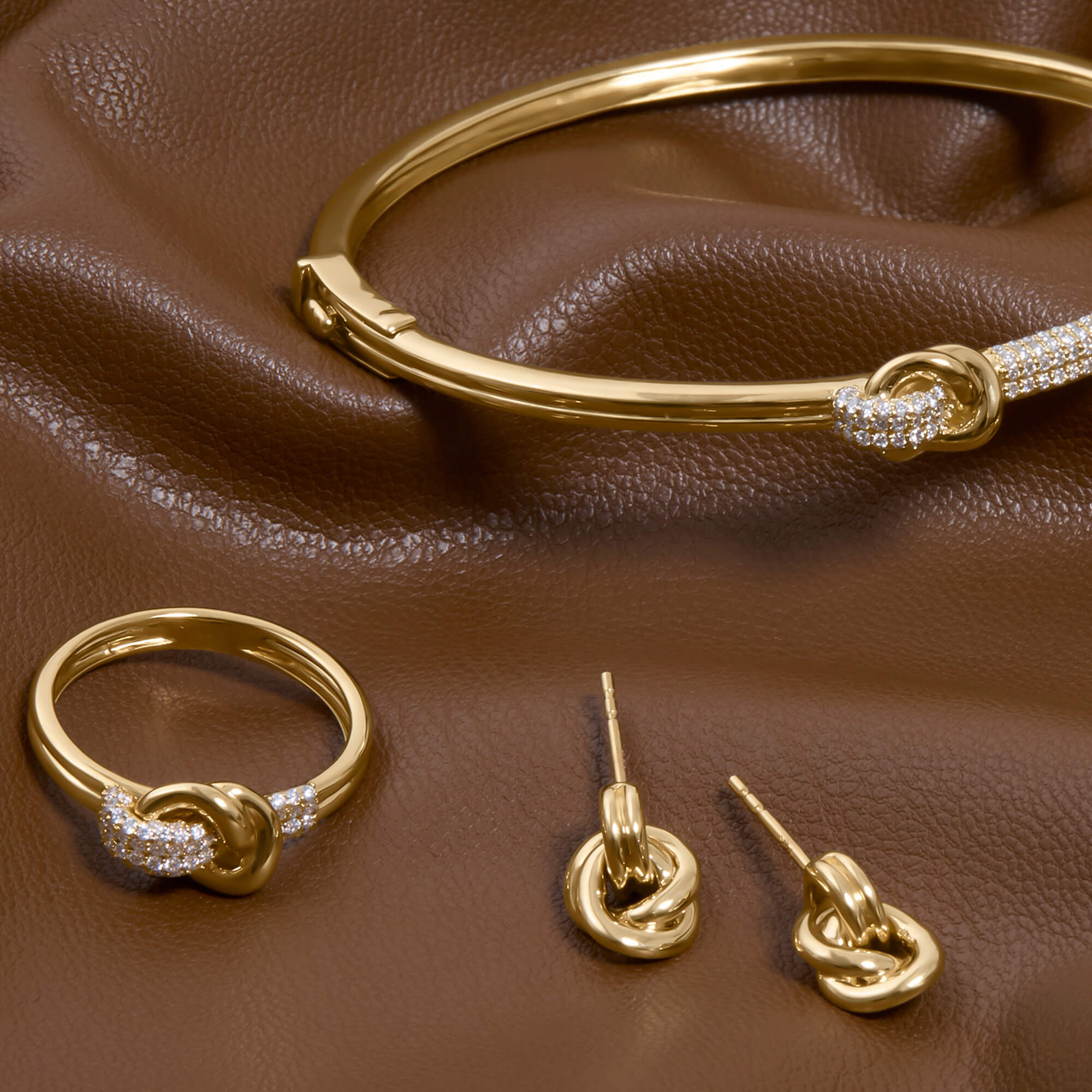 Diamond Forme Knot Ring - 7