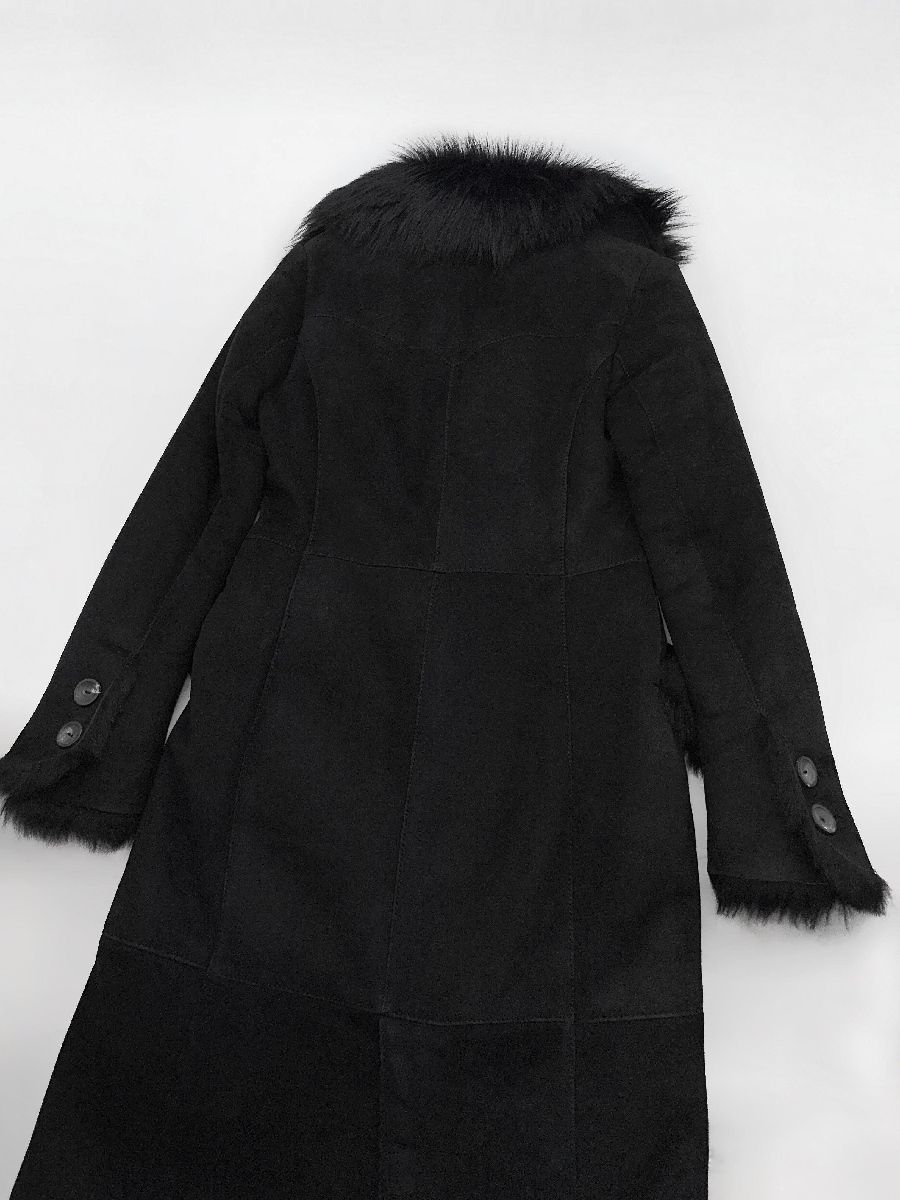 Gucci Fall 1996 Tom Ford Kate Moss Double-Breasted Long Shearling Coat 40 - 20