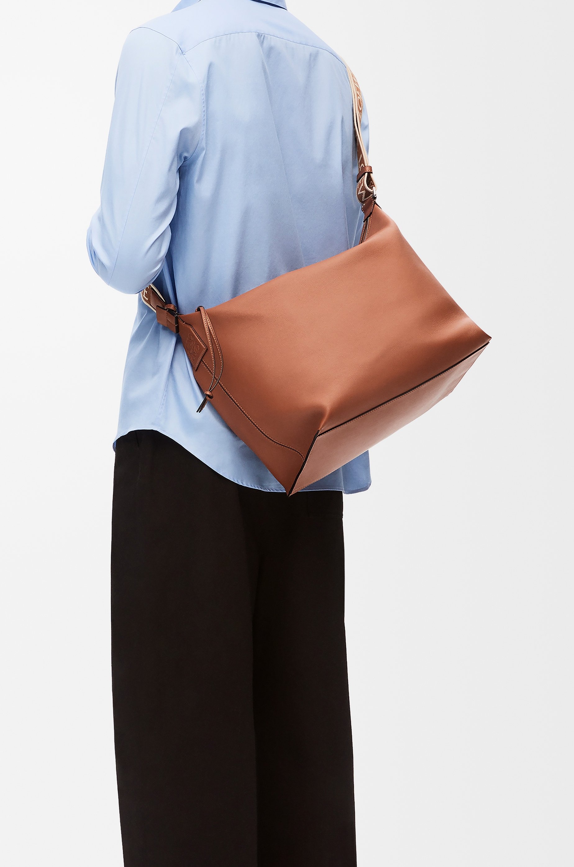Cubi Crossbody bag in supple smooth calfskin and jacquard - 3