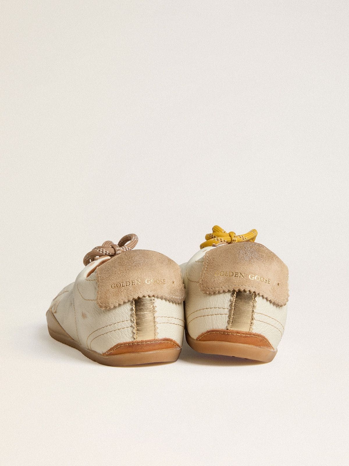 Women's True-Star in white nappa leather with gold star and beige suede heel tab - 6