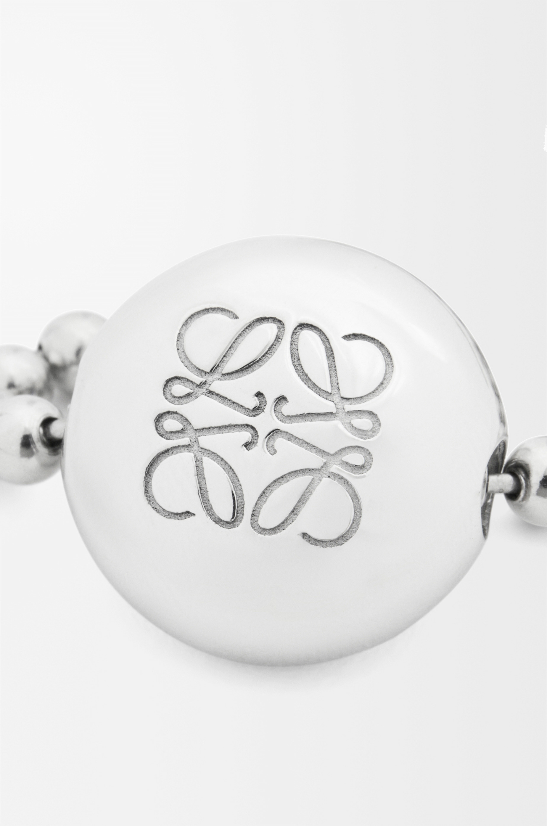 Anagram Pebble necklace in sterling silver and crystals - 4