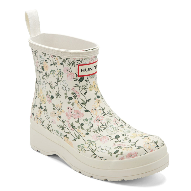 HUNTER Women's PLAY™ Short Rain Boots outlook