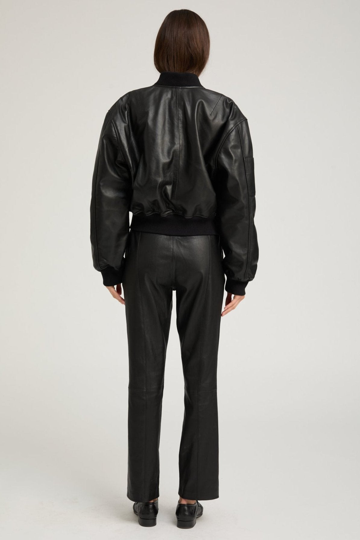 BLACK LEATHER CLASSIC BOMBER - 6
