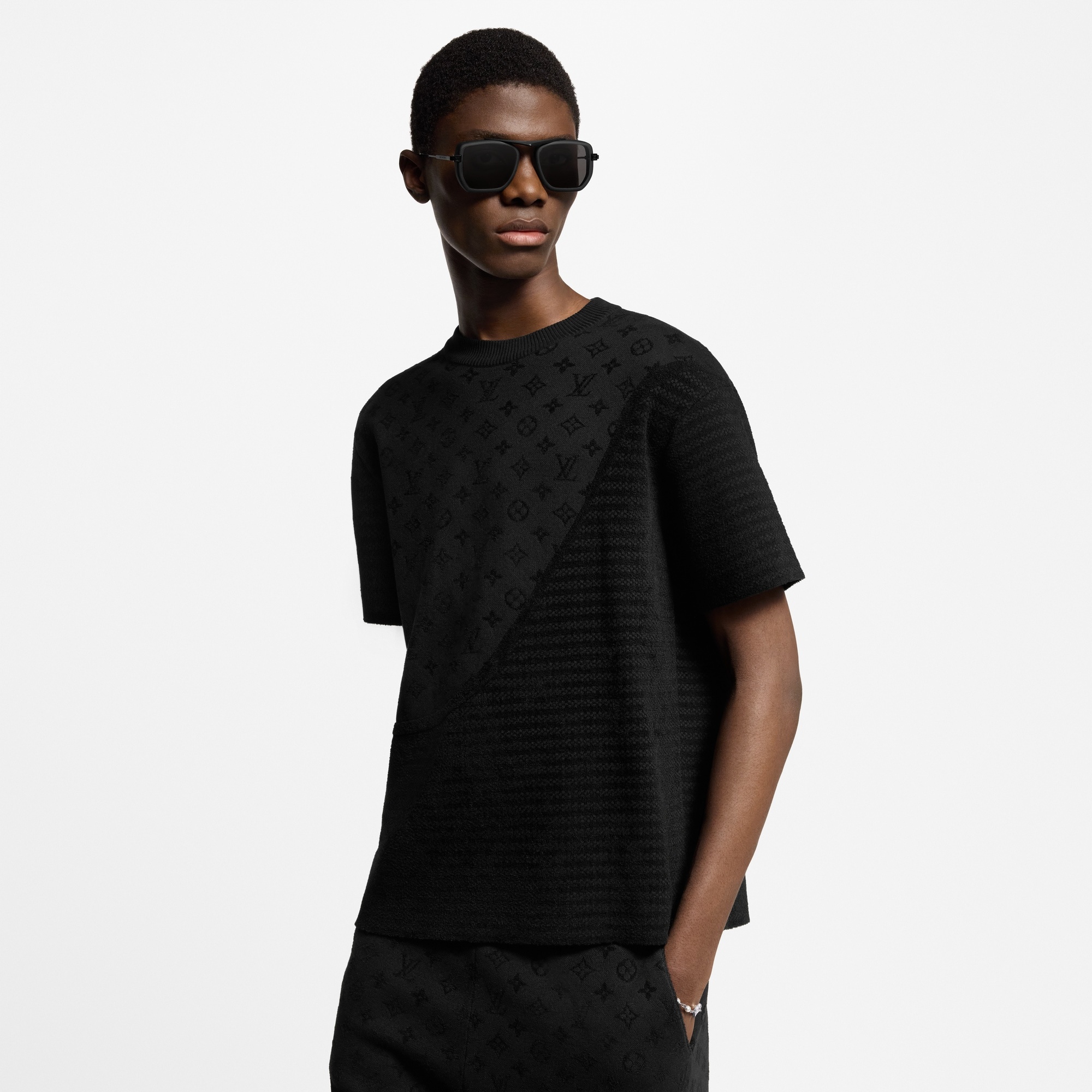Graphic Jacquard Short-Sleeved Crewneck - 2