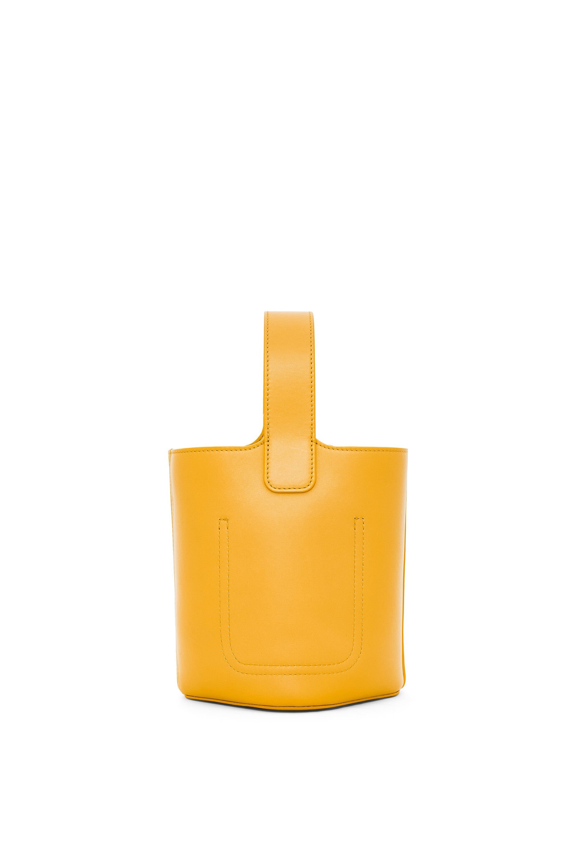 Mini Pebble Bucket bag in mellow calfskin - 3