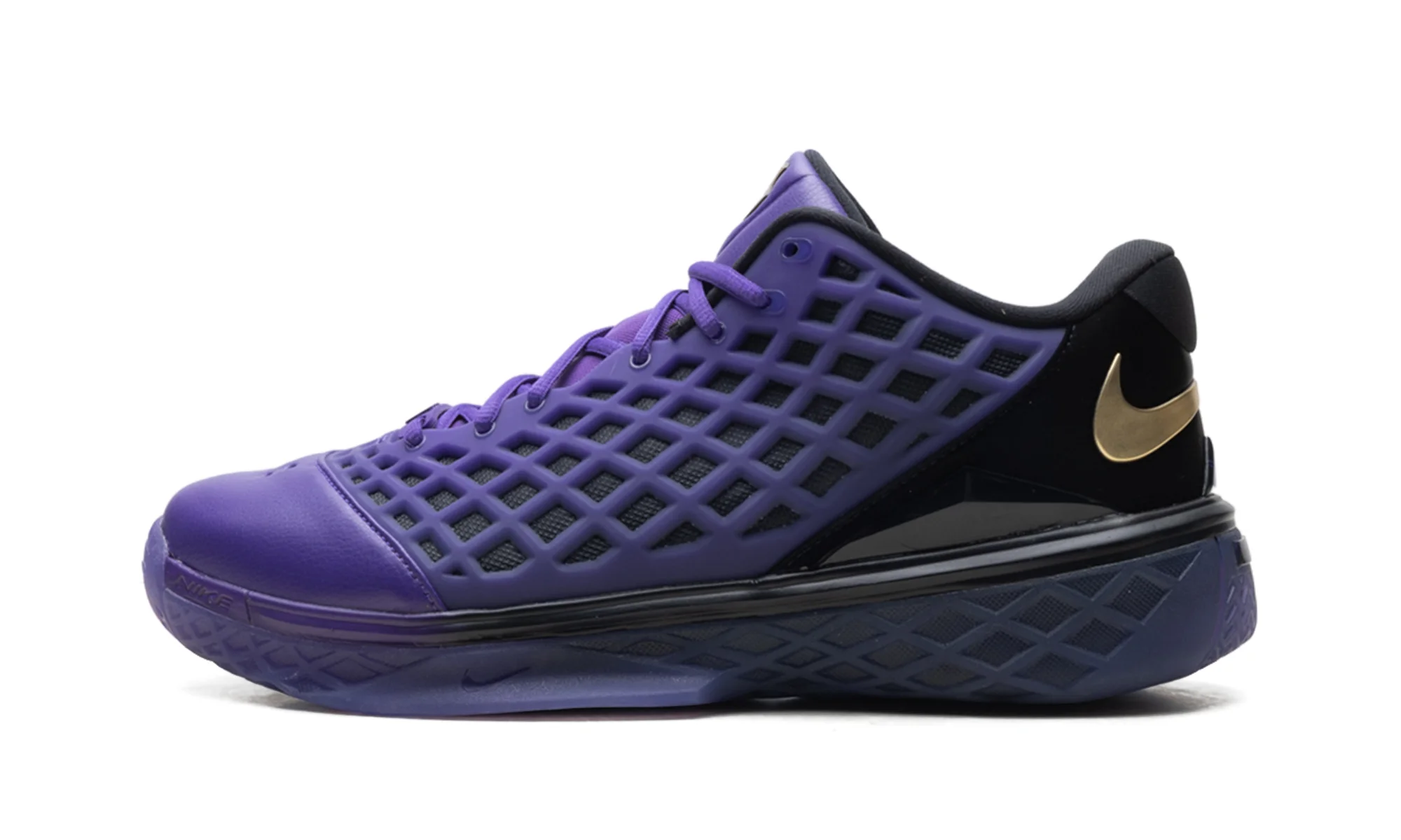 Kobe 3 Low Protro "FC Barcelona" IO6257 001 - 1