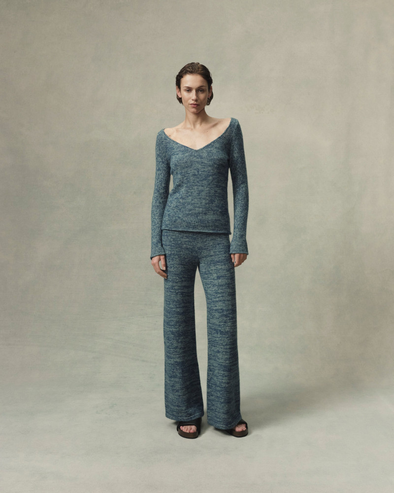 The Elder Statesman OFF SHOULDER V-NECK outlook