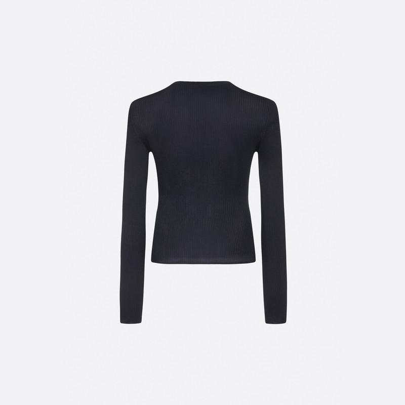 SILK LONG SLEEVE TOP WITH PENDANT 2