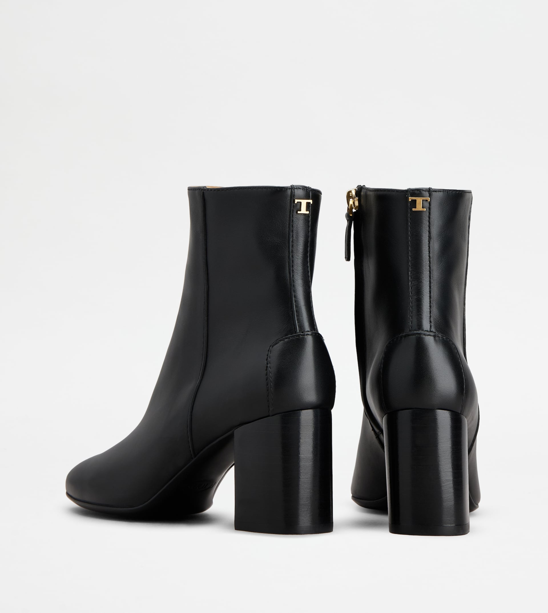ANKLE BOOTS IN LEATHER - BLACK - 3