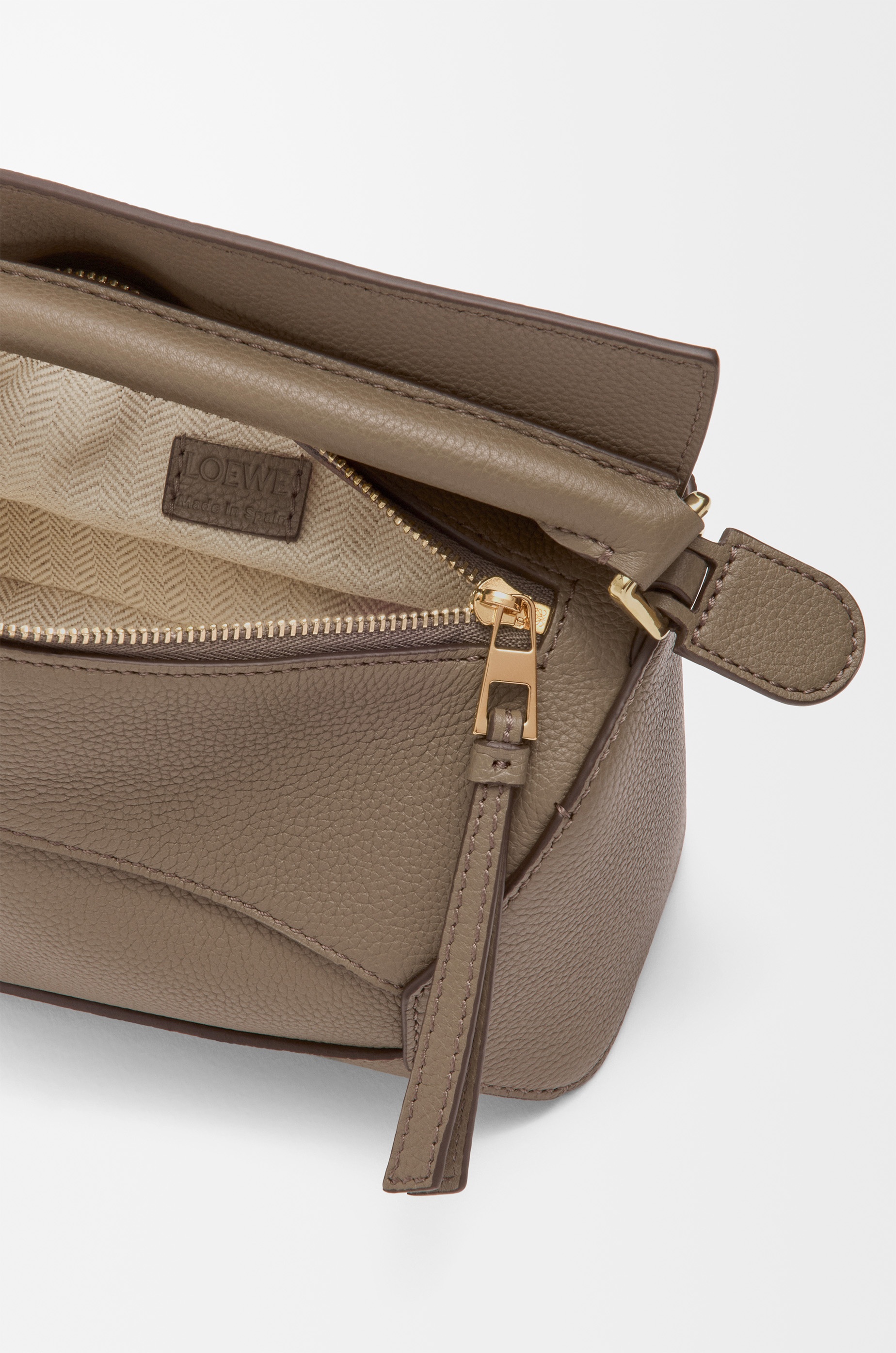 Mini Puzzle Edge bag in soft grained calfskin - 8