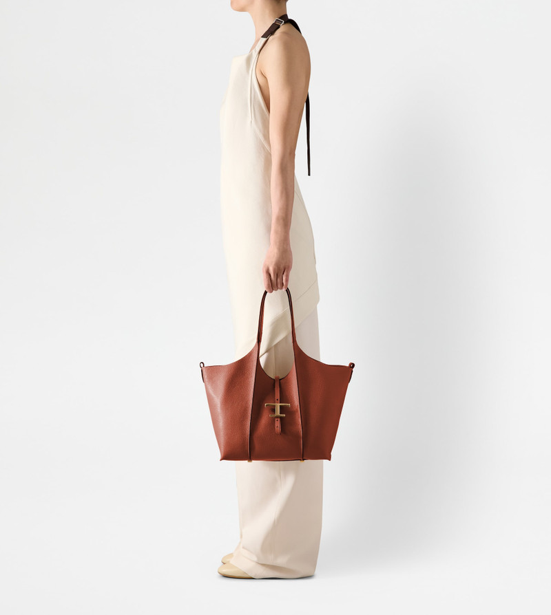 T TIMELESS SHOPPING BAG IN LEATHER SMALL - ORANGE 6