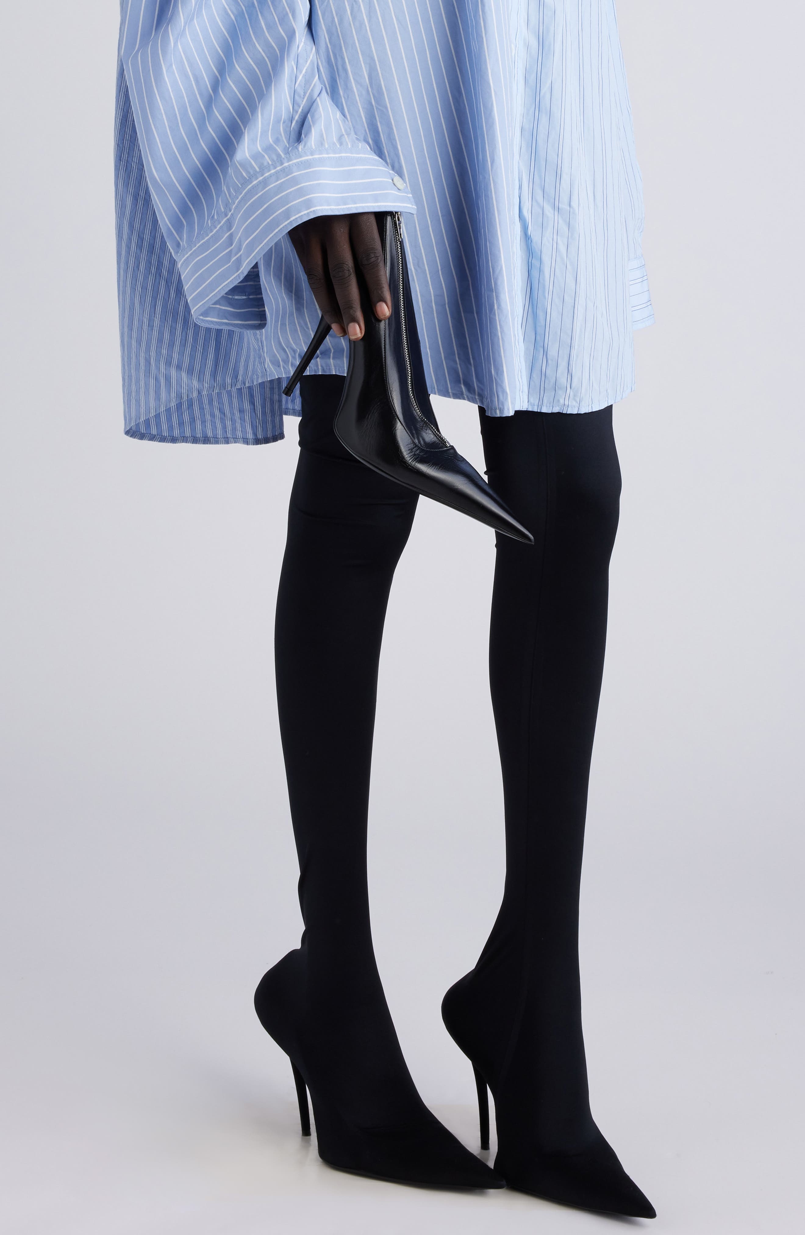 Shoe Knife Clutch - 9