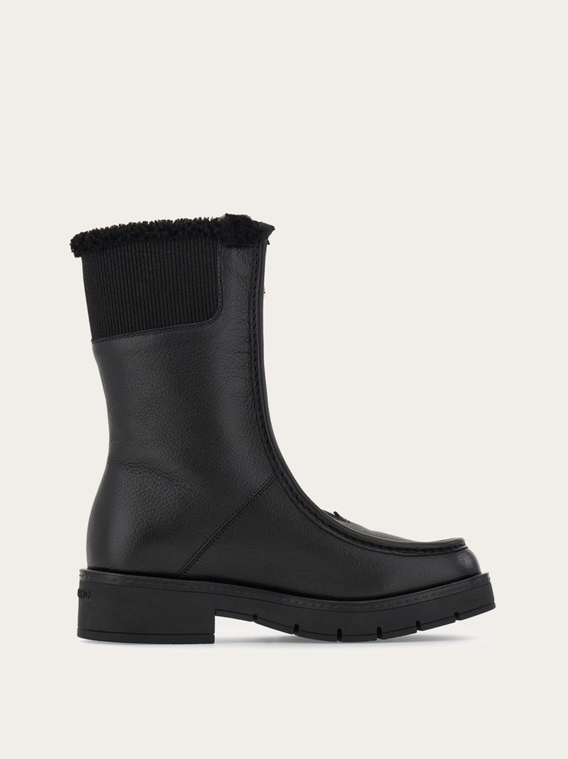 Merino wool lined ankle boot 5