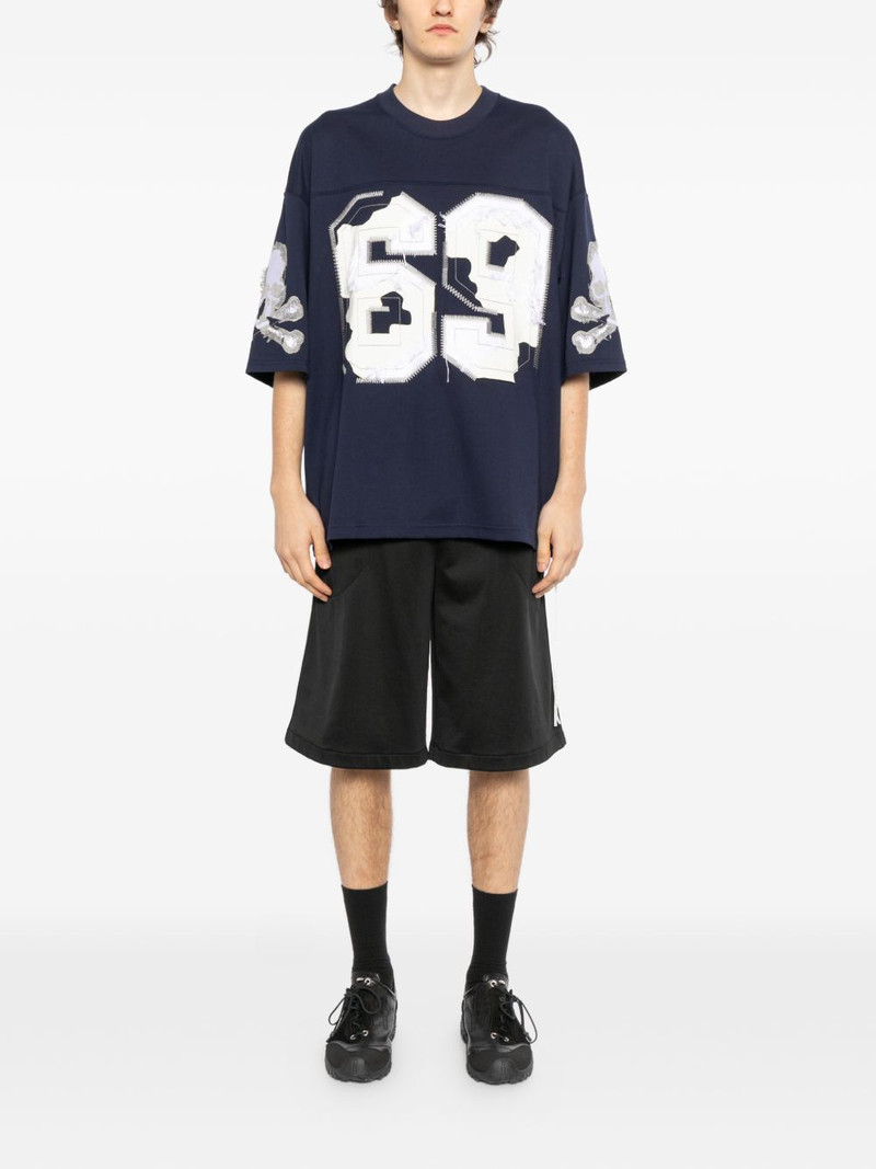 mastermind JAPAN number skull graphic T-shirt outlook